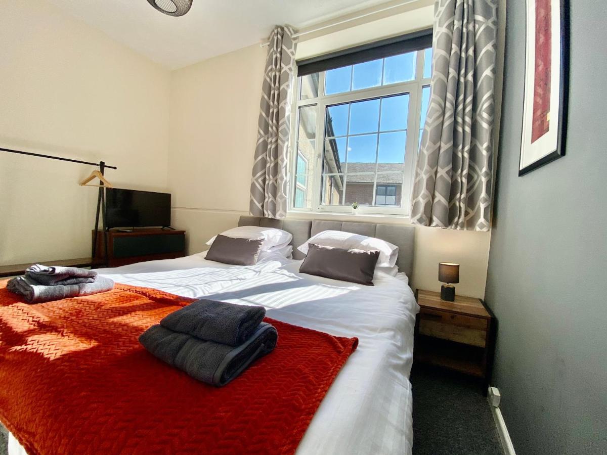 4 Single Beds Or 2 Doubles - Free Parking Spaces - Smart Tv'S - City Centre Spacious Flat Southampton Exteriér fotografie